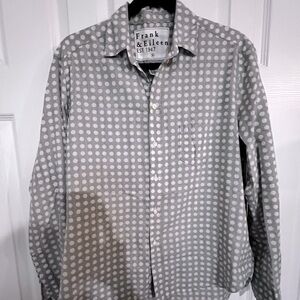 EUC Frank and Eileen gray Polk-a-dot button down shirt